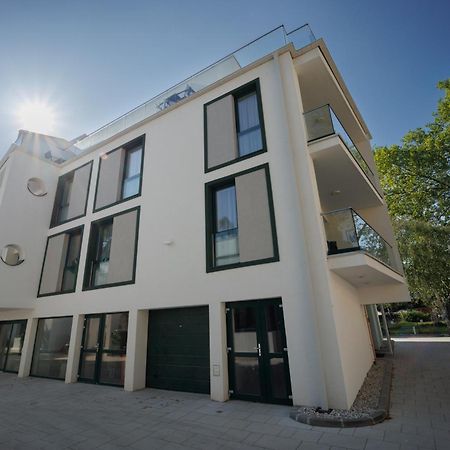 Villa Bauhaus Wellness Apartman 102 Siófok Exteriör bild